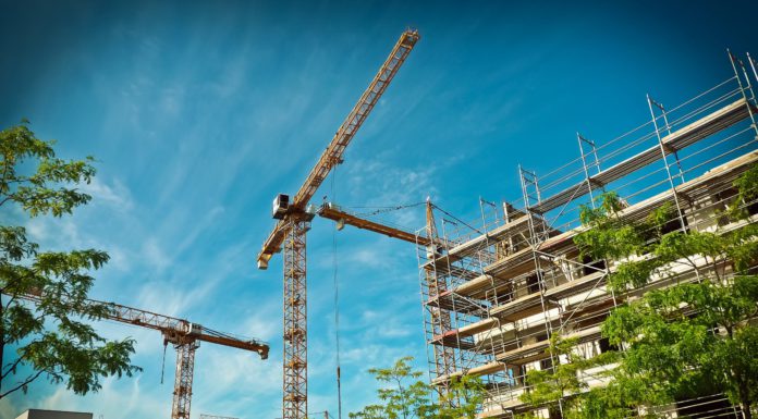 Container werden aufgestellt: Halteverbot an der Gaußstraße