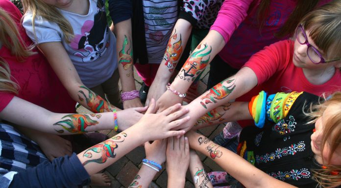 „Stark und mutig – weil ich ein Mädchen bin“