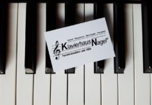 Klavierhaus N A G E L – Familiengeführte Tradition in 4.ter Generation – übergibt Klavier an IGS-Garbsen