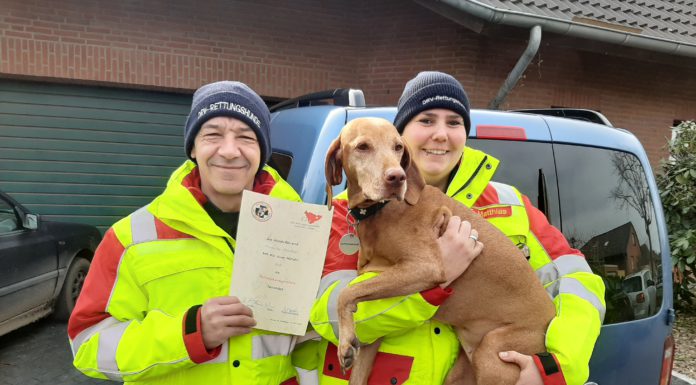 DRV Rettungshundestaffel Neustadt a. Rbge. e. V. richtet Prüfung aus