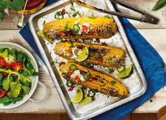 Gegrillter Maiskolben mit Mayo-Dip