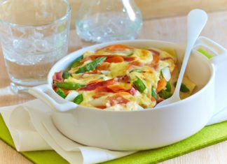 Mediterrane Frühlingslasagne mit Schinken