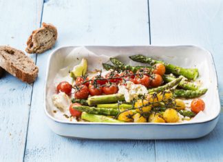 Ofenspargel mit Kirschtomaten
