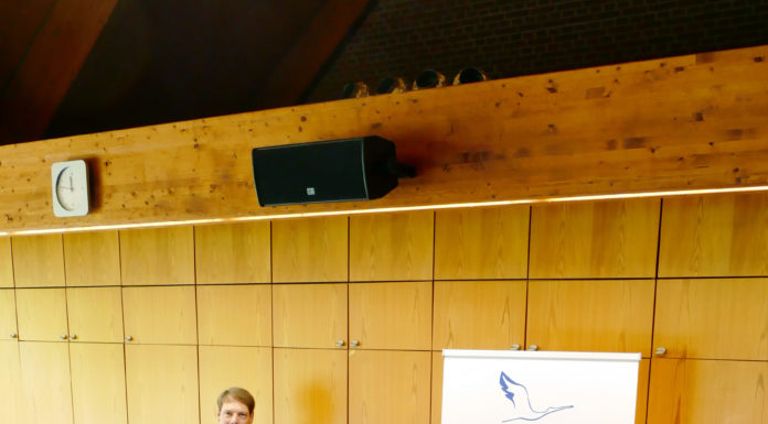 Runder Tisch gegen häusliche Gewalt Neustadt unterstützt landesweite Plakatkampagne „Hast Du das auch gehört?“