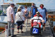 Dreierlei Fisch mit Boot – Malteser Herzenswunsch-Krankenwagen fuhr jungen Mann ans Steinhuder Meer