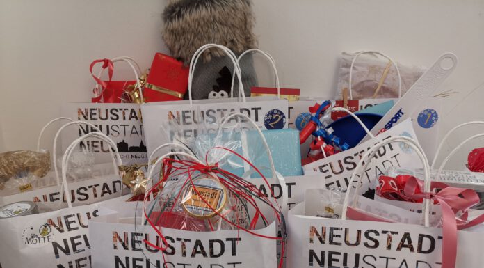 kaufinNEUstadt.de-Adventskalender