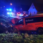 Verkehrsunfall mit Notarzteinsatzfahrzeug