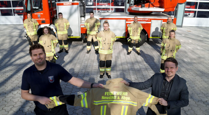 Mehr als 1000 Feuerwehrleute erhalten maßgeschneiderte Ausrüstung