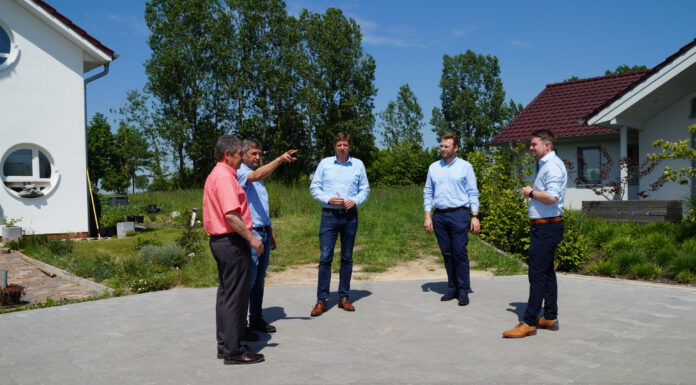 Stadt baut Ampel für Fußgänger und Straße im Mardorfer Neubaugebiet