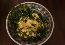 Selbstgemachte Kräuterbutter: Perfekt zum Grillen !