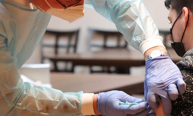 STIKO empfiehlt Corona-Impfung ab 12 Jahren ohne Einschränkungen