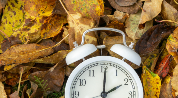 Nicht vergessen – am 31.10.2021 endet die Sommerzeit, Uhren werden umgesellt