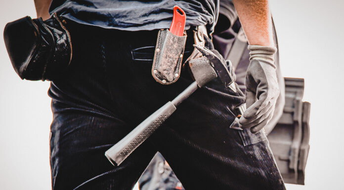 Lohn-Plus für Dachdecker in Hannover – „Auf Tariflohn pochen“