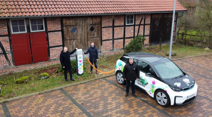 E-Mobilität zur Oster-Saison: Ideenstadtwerke stellen vier Ladepunkte in Mardorf bereit