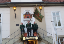 Jörg Kahle trägt jetzt den Hauptmannsdegen