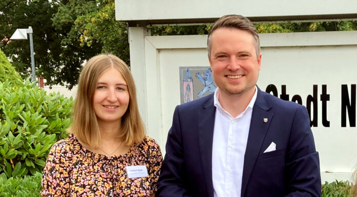 Duales Studium bei der Stadt – Verwaltung begrüsst neue Anwärterin Isabell Räck