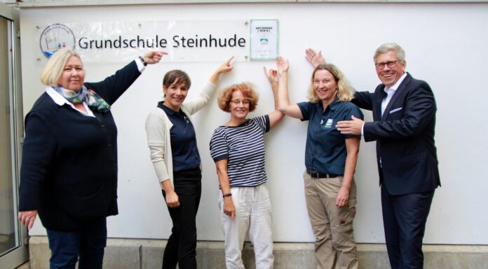 Grundschule Steinhude als Naturpark-Schule zertifiziert – Naturpark und Schule feiern langfristige Kooperation mit einem Schulfest