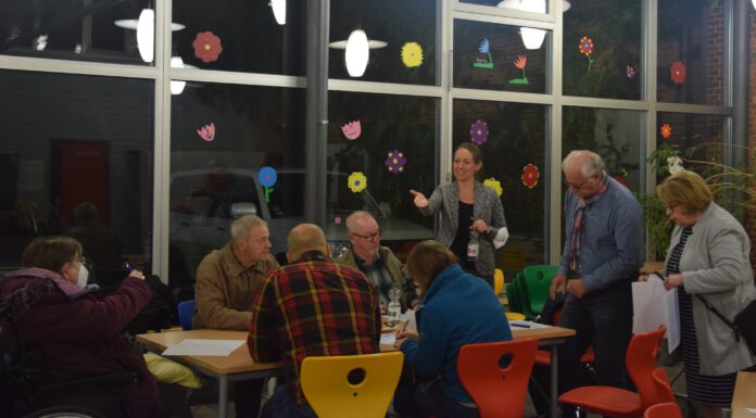 Teilnehmenden der Dorfwerkstatt Bokeloh entwickeln neue Ideen für ihr Dorf