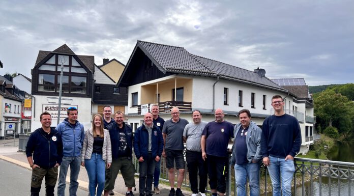 Nach 2 Jahren Helferfest in NRW – Neustädter Feuerwehrkräfte waren dabei Nach 2 Jahren Helferfest in NRW - Neustädter Feuerwehrkräfte waren dabei