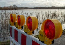 Weitere Sperrungen wegen Hochwassers: K343 und K305 überspült Neustadt - Hochwassersperrungen K335 und K305 wieder aufgehoben: Laut Wettertrend kein weiterer Regen