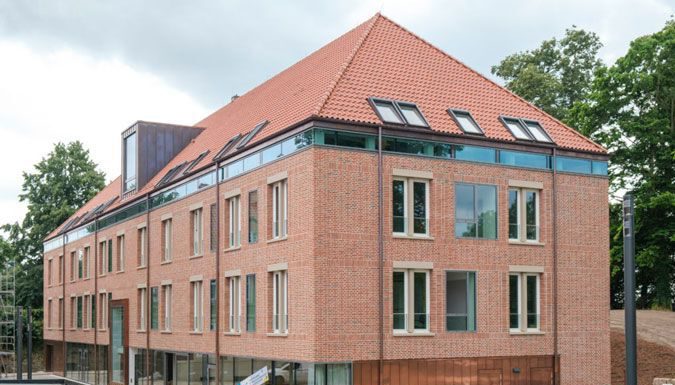 60 neue Kurse der VHS in Neustadt: Von Bildungsurlaub über Foto-Spaziergänge bis zum Selbstverteidigungskurs 60 neue Kurse der VHS in Neustadt: Von Bildungsurlaub über Foto-Spaziergänge bis zum Selbstverteidigungskurs