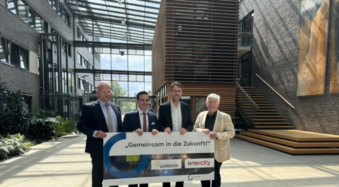 Stadt Neustadt widerspricht Garbsener Plänen, erhebt Klage und geht vom Fortbestand der LeineNetz GmbH aus Stadt widerspricht Garbsener Plänen, erhebt Klage und geht vom Fortbestand der LeineNetz GmbH bis in die 2030er Jahre aus