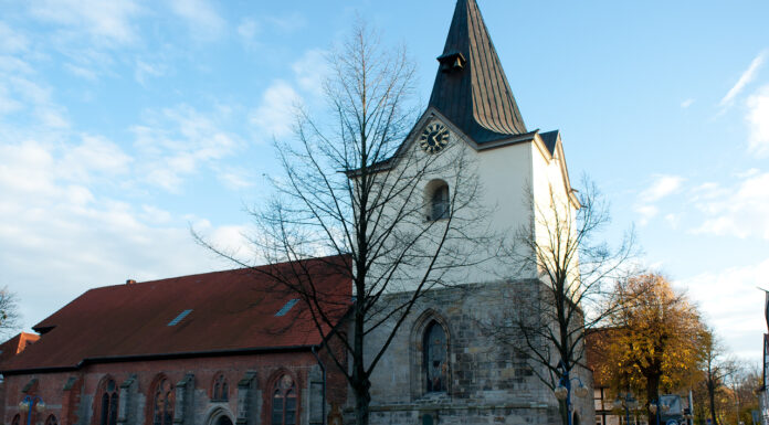 NeuStadtFest: Das Stadtfest ,,von Neustädtern für Neustädter“ zum 50. Geburtstag NeuStadtFest: Das Stadtfest ,,von Neustädtern für Neustädter" zum 50. Geburtstag