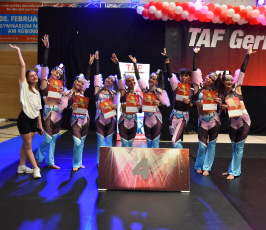 Glitzer und Medaillen beim internationalen TAF Open German Masters Disco Dance Turnier Glitzer und Medaillen beim internationalen TAF Open German Masters Disco Dance Turnier