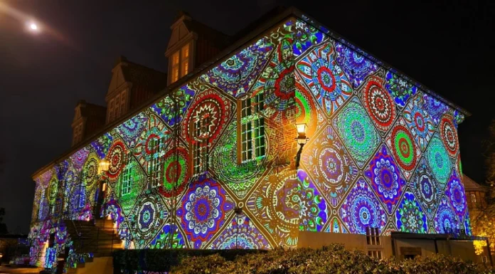 Lichterfestival im Schloss: Kunst, Kultur und weihnachtliche Atmosphäre erleben! Lichterfestival im Schloss: Kunst, Kultur und weihnachtliche Atmosphäre erleben!