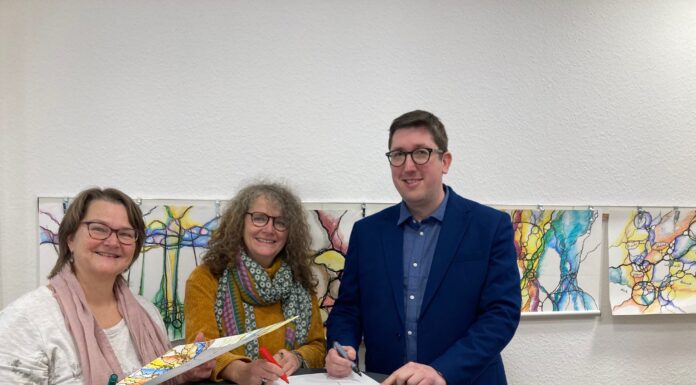 Vernissage mit Mini-Workshops am 06.02.2025 – Kreativität erleben in der VHS Neustadt Vernissage mit Mini-Workshops am 06.02.2025 - Kreativität erleben in der VHS Neustadt