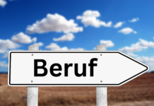 Region Hannover beschließt Förderrichtlinie zur Fortführung des Projekts Ausbildungslotsen ab 2026 Ab 2026 wird das Projekt Ausbildungslotsen fortgeführt, um Schüler beim Übergang von der Schule in den Beruf umfassend zu unterstützen