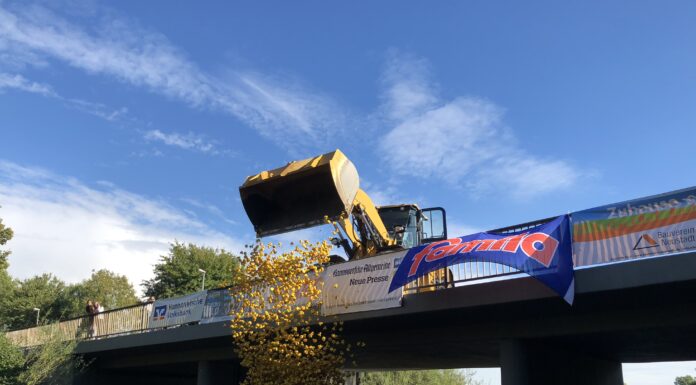 Unterhaltsames Entenrennen und Familienprogramm am 13. September 2025 Am 13. September 2025 findet ein unterhaltsames Entenrennen und Familienprogramm in der Innenstadt statt. Spaß und Musik erwarten die Besucher
