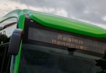 Zusätzliche Nachtverkehre an Feiertagen im Oktober für die Region Hannover Zusätzliche Nachtverkehre werden bei Bus, Stadtbahn und sprinit an Feiertagen am 2. und 30. Oktober angeboten