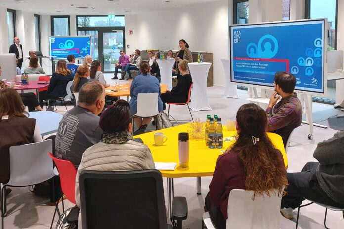 Attraktives Ausbildungsfrühstück sorgt für spannende Diskussionen - Attraktives Ausbildungsfrühstück sorgt für spannende Diskussionen und Networking in der Region Attraktives Ausbildungsfrühstück sorgt für spannende Diskussionen und Networking in der Region