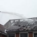 Schneeren: Erneuter Feuerwehreinsatz am Pflegeheim. Viele Einsatzkräfte vor Ort. Schneeren: Erneuter Feuerwehreinsatz am Pflegeheim. Feuerwehr geht gegen Flammen und Rauchentwicklung vor