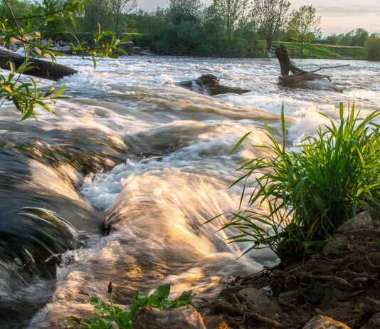 Gemeinsam stark gegen Hochwasser: Neue Partnerschaft für besseren Schutz gegründet Gemeinsam stark gegen Hochwasser: Neue Partnerschaft für besseren Schutz gegründet. Hochwasserrisiken werden künftig besser bewältigt