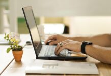 Ummeldung per Klick jetzt möglich: Neuer digitaler Service erlaubt Wohnsitz-Anmeldung online Ummeldung per Klick jetzt möglich: Neuer digitaler Service erlaubt Wohnsitz-Anmeldung online, aber heißt per Klick auch einfach?