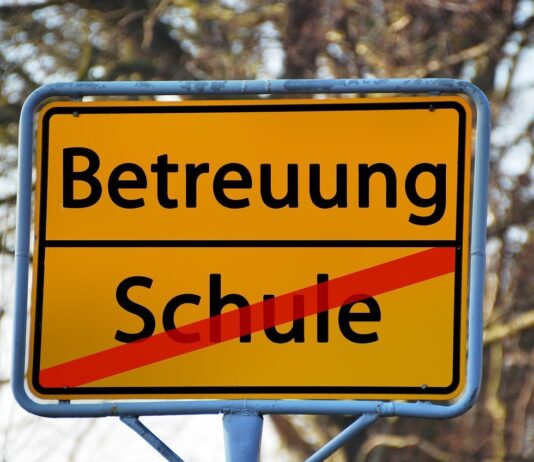 Osterferienbetreuung für das Stadtgebiet: Plätze sind begrenzt, Betreuungswochen starten im März 2026 Osterferienbetreuung für das Stadtgebiet Plätze sind begrenzt, Anmeldung ab 09. Februar, Wochen im März mit Betreuung, Essen inklusive