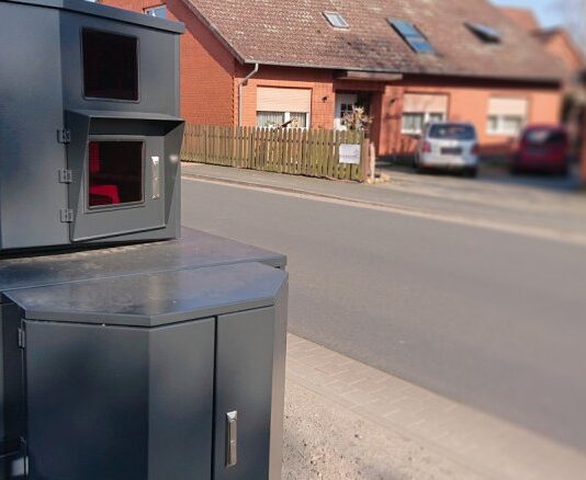 Blitzer-Anhänger kommen: Hier wird in den nächsten Wochen gemessen Blitzer-Anhänger kommen: Hier wird in den nächsten Wochen gemessen – Standorte nach Kalenderwochen, Änderungen möglich
