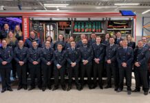 Ortsbrandmeister Sven Hellfeuer im Amt bestätigt und Umzug ins neue Feuerwehrhaus begonnen Ortsbrandmeister Sven Hellfeuer im Amt bestätigt und Umzug ins neue Feuerwehrhaus begonnen. Feuerwehr zeigt Engagement und Erfolge