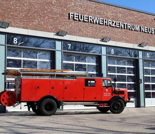 Starkregen in Neustadt – Feuerwehr pumpt Keller aus und prüft Einsätze Nach Starkregen in Neustadt pumpt die Feuerwehr am späten Donnerstagabend Keller in Poggenhagen und Bordenau leer und prüft weitere Stellen
