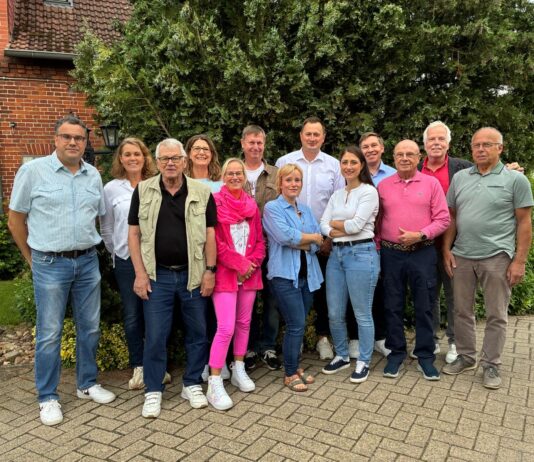 UWG stellt Team für die Kommunalwahl in Neustadt vor Die UWG stellt in Neustadt ihr UWG-Team für die Kommunalwahl am 13. September vor: 28 Kandidaten wollen Stadt und Ortsteile vertreten